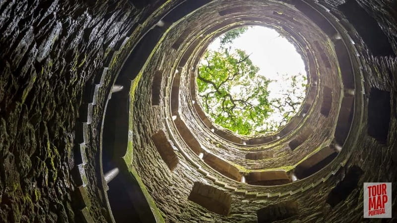 Lisbon: Sintra, Pena Palace, Moorish Castle & Regaleira Tour - Walking the Moorish Castle walls