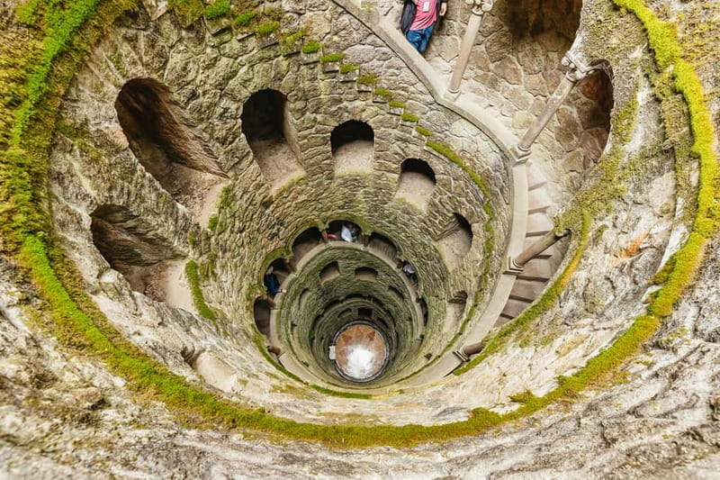 Lisbon: Sintra Tour with Optional Regaleira & Pena Gardens - Lunch and the practical cost of a long day