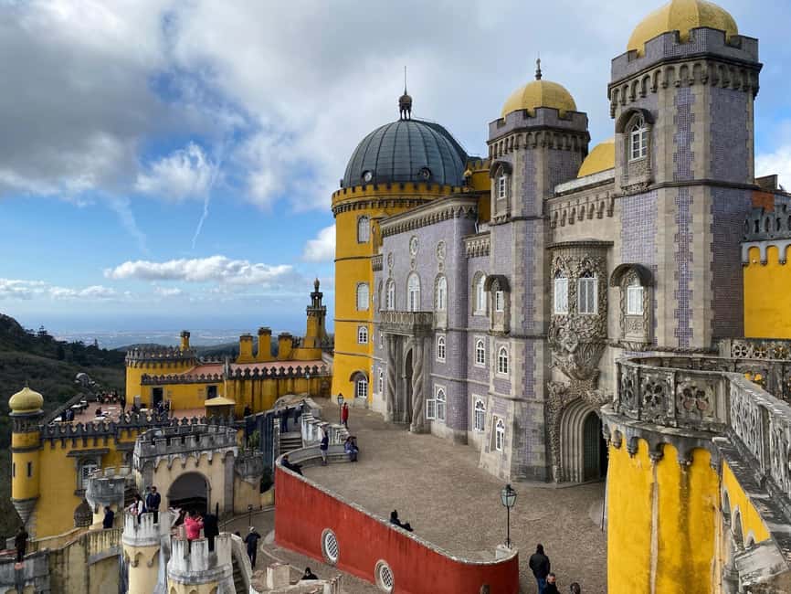 Lisbon: Sintra Tour with Pena Palace and Quinta da Regaleira - Key points to know before booking