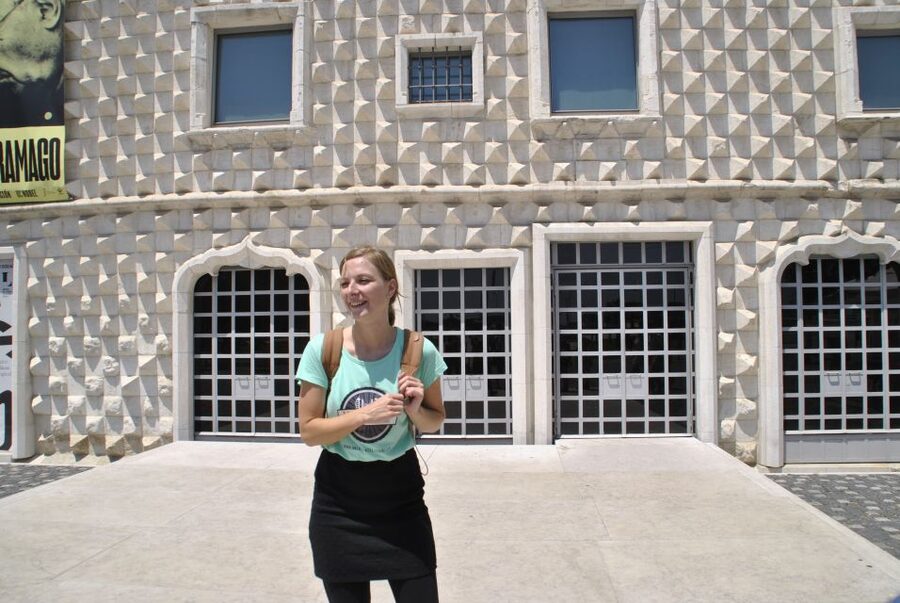 Lisbon: Starter Walking Tour to the highlights in German - Starting at Rossio Square with Lisbon under your feet