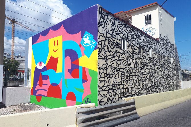 LISBON Street Art Tour - Jardim Botto Machado and the azulejo wall