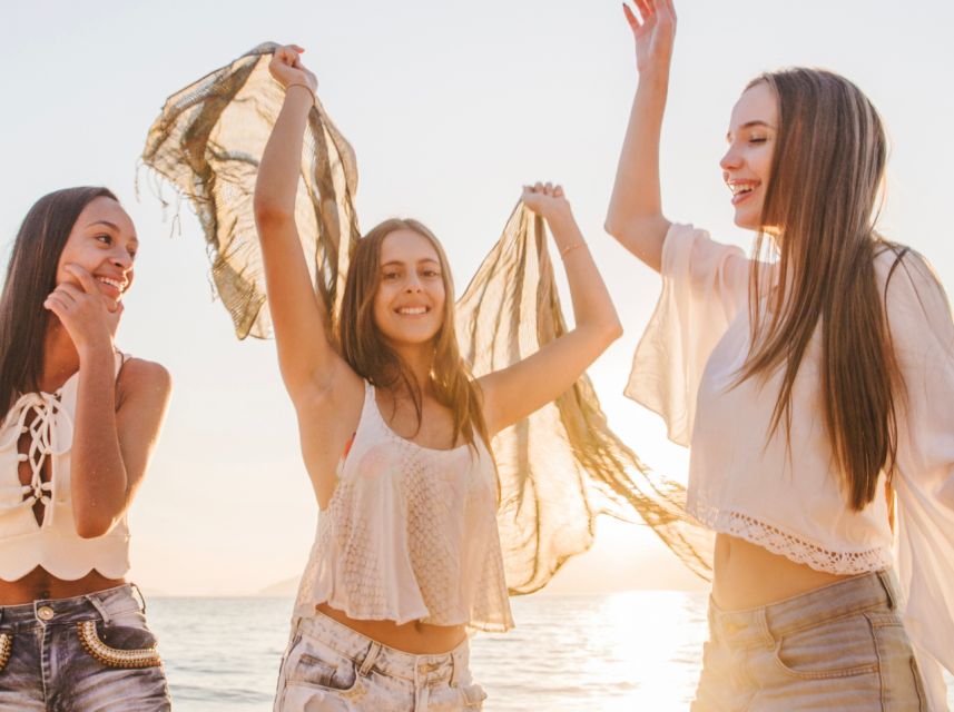Lisbon: Sunset Boat Party Cruise with DJ and Open Bar - Belém Tower and the western riverfront