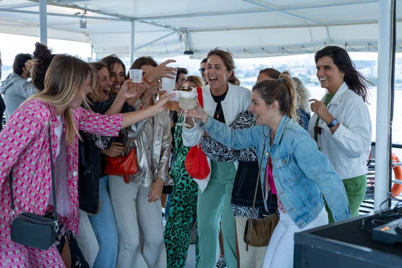Lisbon: Sunset Boat Tour with Music and Drinks - The Evora, a boat with an unusual backstory