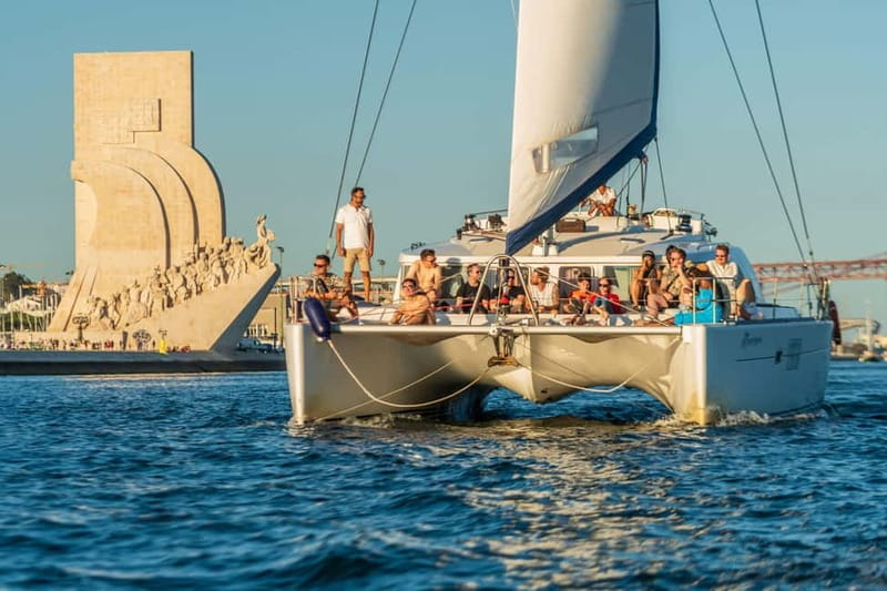 Lisbon: Sunset Catamaran Cruise with Drinks - Starting at Doca do Espanhol and Blue Skipper Café