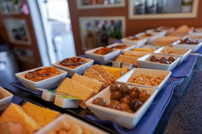 Lisbon Sunset Cruise with Wine and Snacks - Boarding at Sul e Sueste