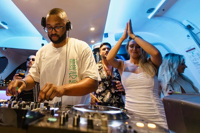 Lisbon – Sunset DJ & Porto Tonic Premium Boat Experience - The Discoveries Monument and Belém Tower