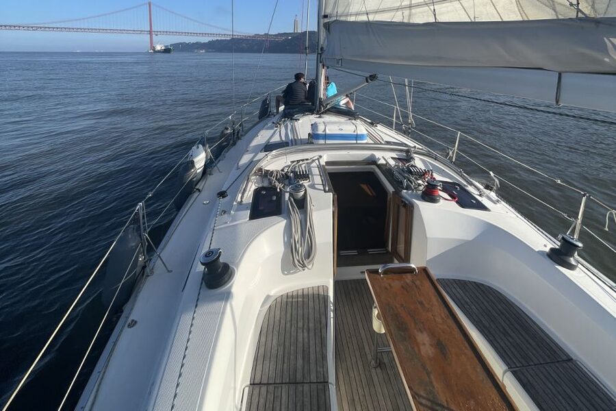Lisbon: Sunset Sailing Boat Cruise with Wine - The port, Commerce Square, and downtown