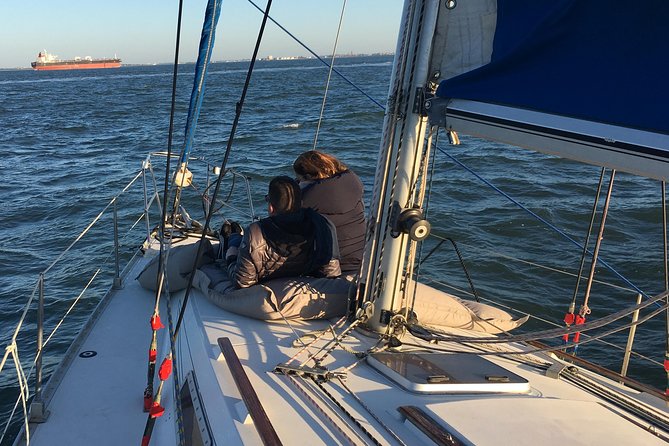 Lisbon Sunset Sensations on a Private Sailing Boat with wine&snacks - The former royal residence by the river