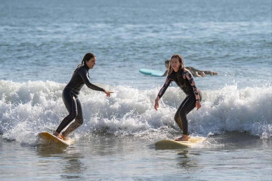 Lisbon Surf Guide - Surf class & Pick Up - Why this is a good Lisbon break from city sightseeing