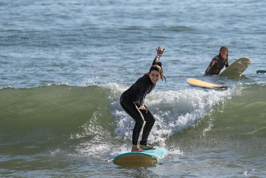 Lisbon Surf Guide - Surf class & Pick Up - Wetsuits, warm-up, and the safety basics
