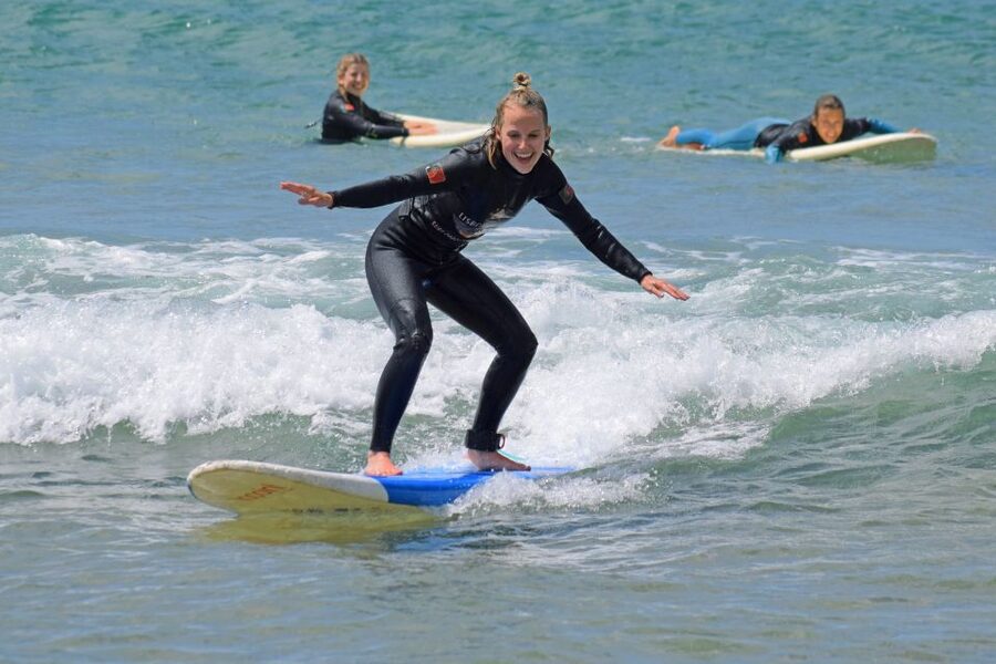 Lisbon: Surf Lesson - Carcavelos or Guincho, depending on the sea