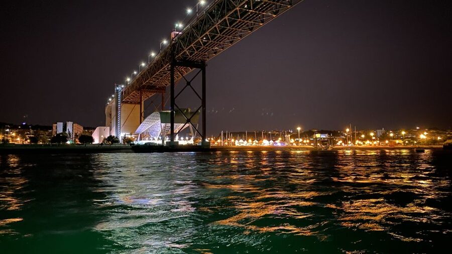 Lisbon: Tagus River Cruise, Morning, Day, Sunset, or Night - Key points at a glance