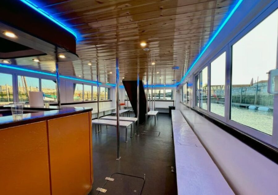 Lisbon: Tagus River Cruise to the Ocean & Dolphin Watching - Why this Tagus cruise is more than a dolphin search