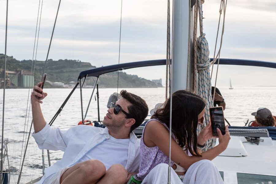 Lisbon: Tagus River Sunset Cruise with Drinks - Why the Tagus is the right place for a sunset sail