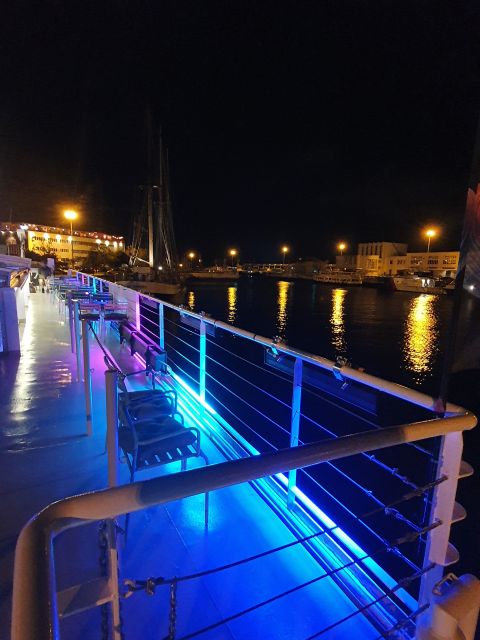 Lisbon: Tagus River Sunset Tour with Snacks and Drink - Why Lisbon’s sunset belongs on the Tagus