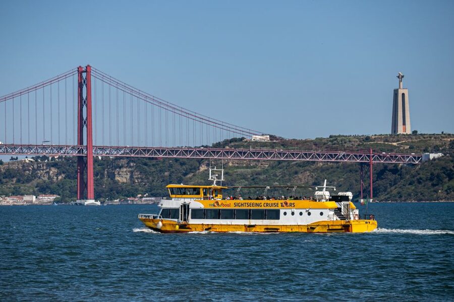Lisbon: Tagus River Yellow Boat Cruise - Arriving near Belém Tower