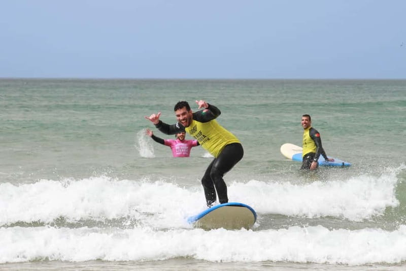 Lisbon: The Surf Instructor - surf lessons with transfer - Practical details before you book