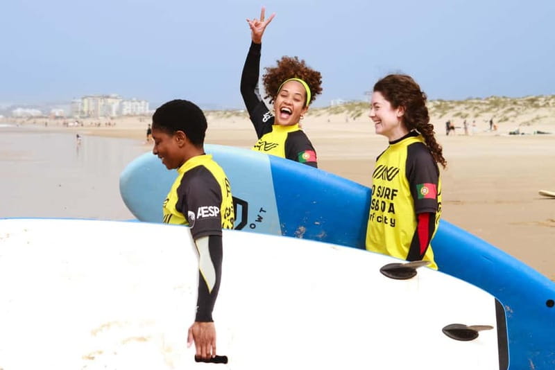 Lisbon: The Surf Instructor - surf lessons with transfer - Who will get the most from this surf lesson