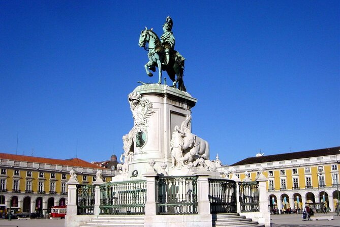 Lisbon to Porto with stop Aveiro-Fátima-Coimbra-Tomar-Nazaré-Óbidos - What Your Driver May Add to the Day