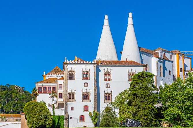 Lisbon to Sintra, Pena Palace, Regaleira & Cascais, small-group - Sintra old town, pastries, and your choice of Regaleira