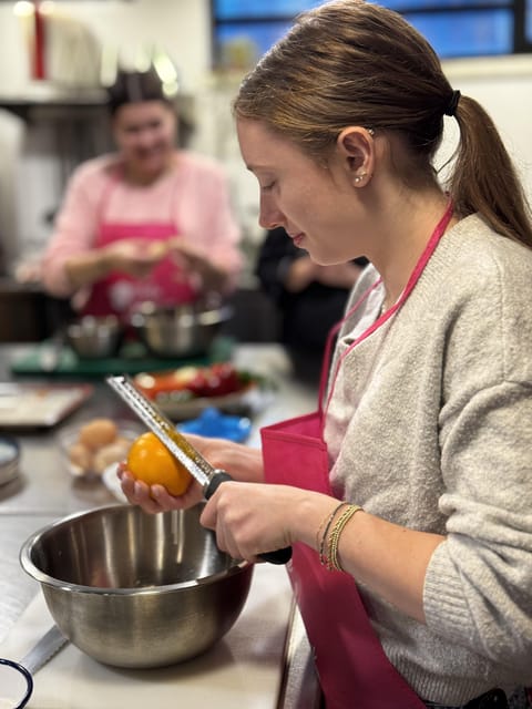 Lisbon: Traditional Portuguese Cooking Class - Timing, transport, and practical planning