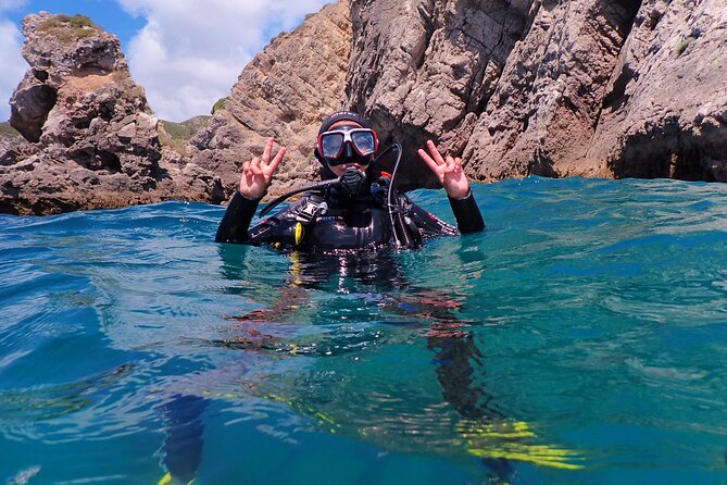 Lisbon: Try Scuba Diving in Arrabida Marine Reserve with photos - What the underwater session is like