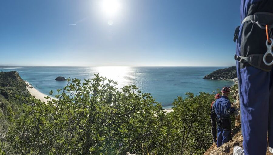 Lisbon: Via Ferrata Setubal's Arrábida Natural Park - The abseiling section: a real change of pace