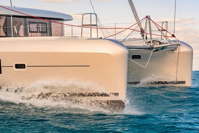 LUXURY Catamaran Sunset and Wine cruise - From Alcântara to Belém