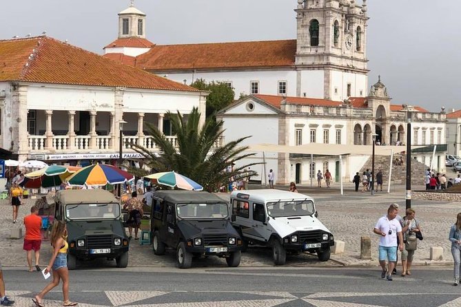 Nazaré - Jeep Safari - Two hours of tracks and beaches toward São Martinho do Porto