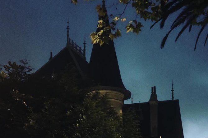 Night Walk: "From the Ghosts of the Castle to the Apparitions of the Mountains" - Miguel Boim’s storytelling style