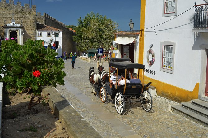 Óbidos: Medieval Tales & Secrets Spots - Meeting at the Porta da Vila entrance