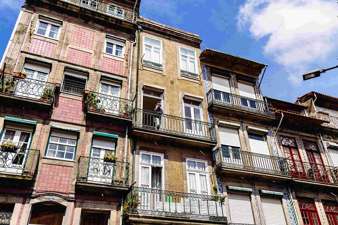 Off the Beaten Track in Lisbon: Lapa Private Tour - Casa Fernando Pessoa and Lisbon’s literary side