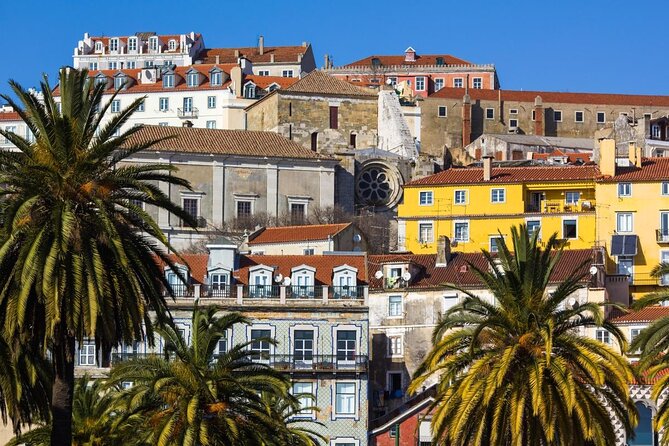 Old Lisbon: Alfama and Sao Jorge neighborhood 3-Hour Walking Tour - Key points to know before you book