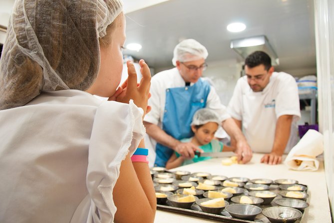 Pastel de Nata Masterclass at a Real Bakery in Downtown Lisbon - Why the central location helps