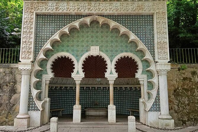 Pena Palace & Sintra Full Day -Private Tour in Classic Car - Azenhas do Mar and Sintra’s Atlantic edge