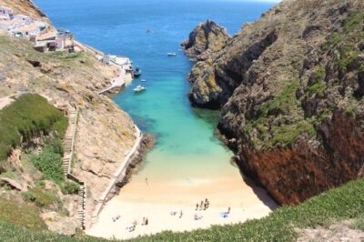 Peniche: Berlenga Island and Cave Tour