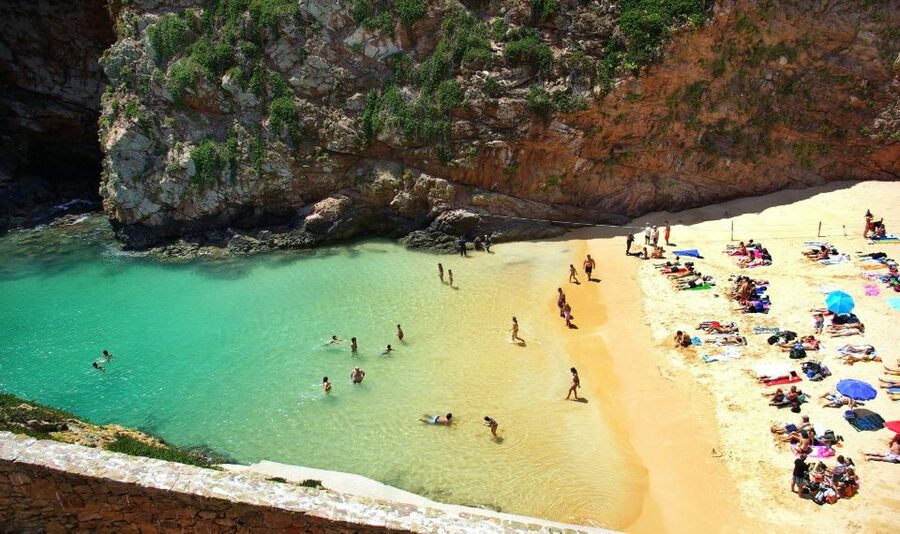 Peniche: Berlengas Island Trip, Hiking and Cave Tour - Meeting in Peniche and crossing the Atlantic