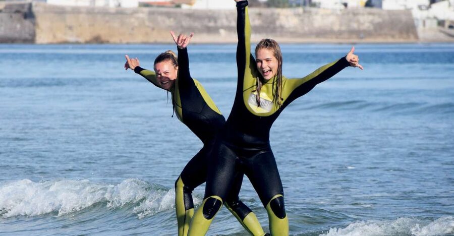 Peniche: Surfing Lessons for all surf levels - Why Peniche is a good place to learn