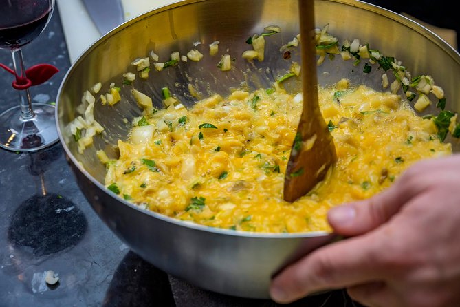Portuguese Cooking Experience in Lisbon - The chefs make the difference