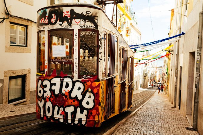 Private City Kickstart Tour: Lisbon - Santa Luzia offers the tour’s clearest view