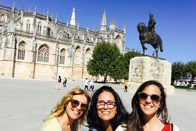 Private Day Tour With Guide to Fatima, Batalha, Nazaré and Obidos - Valinhos and the homes of the little shepherds
