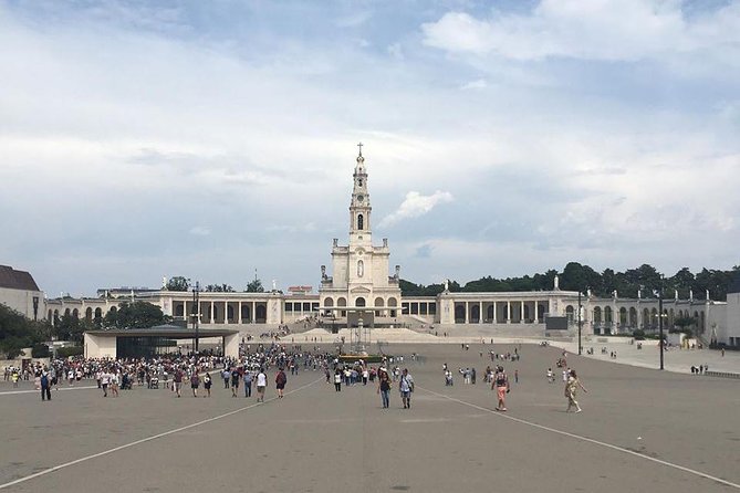 Private Fátima Half Day Tour - Is $183.62 per person a fair price?