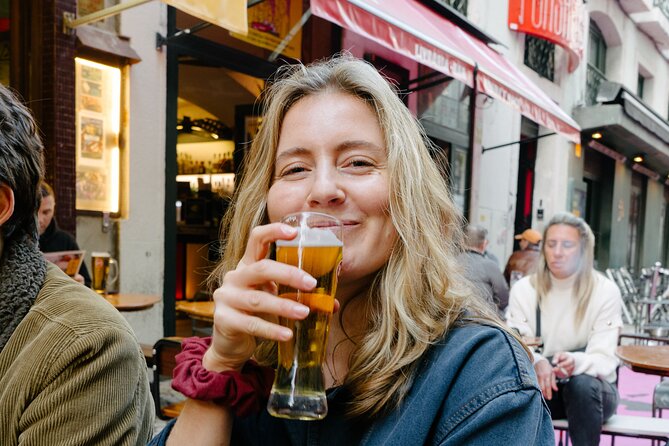 Private Food and Wine Tour: From Street to Gourmet - Lisbon Cathedral and the castle quarter