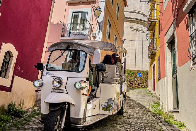 Private Half-Day Eco Tuk Tuk Tour in Lisbon - Chiado and the route toward Bairro Alto