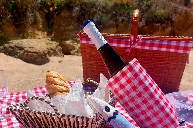 Private Jeep Tour from Lisbon – Arrábida, Sesimbra & Beach Picnic - Key points to know before you book