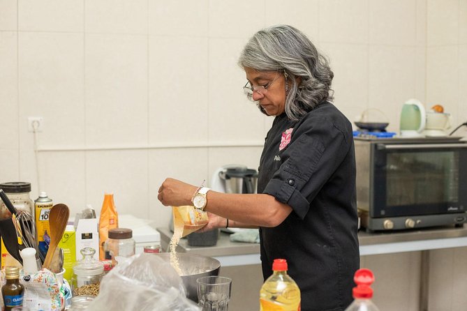 Private Lisbon Market Tour & Portuguese Cooking Class with Paula - A personal experience with a strong host