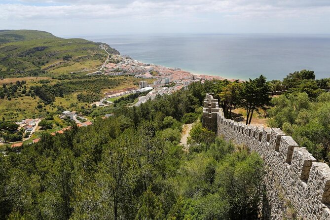 Private Lisbon Wine & Tile Painting Tour – Sesimbra & Traditions - Key points to know before booking