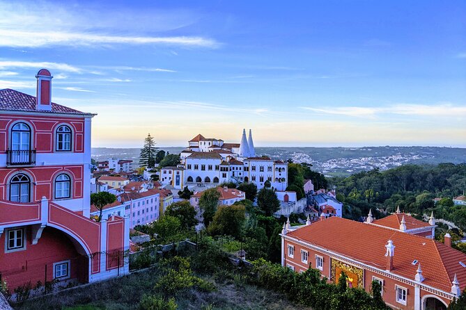 Private Local Sintra Tour: Palaces & Coast by Classic Car or Jeep - The vehicles and the private format