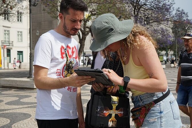 Private Outdoor Escape Game in Lisbon - Augusta Street and the challenge of looking closely