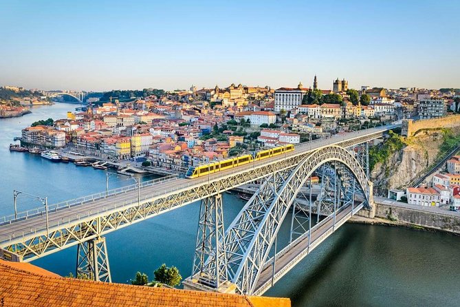 Private Porto from Lisbon with Portuguese lunch and Porto wine tasting - Ribeira and the Douro waterfront